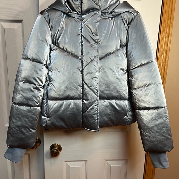 GAP Metallic Icy Blue Puffer Jacket - Picture 1 of 5